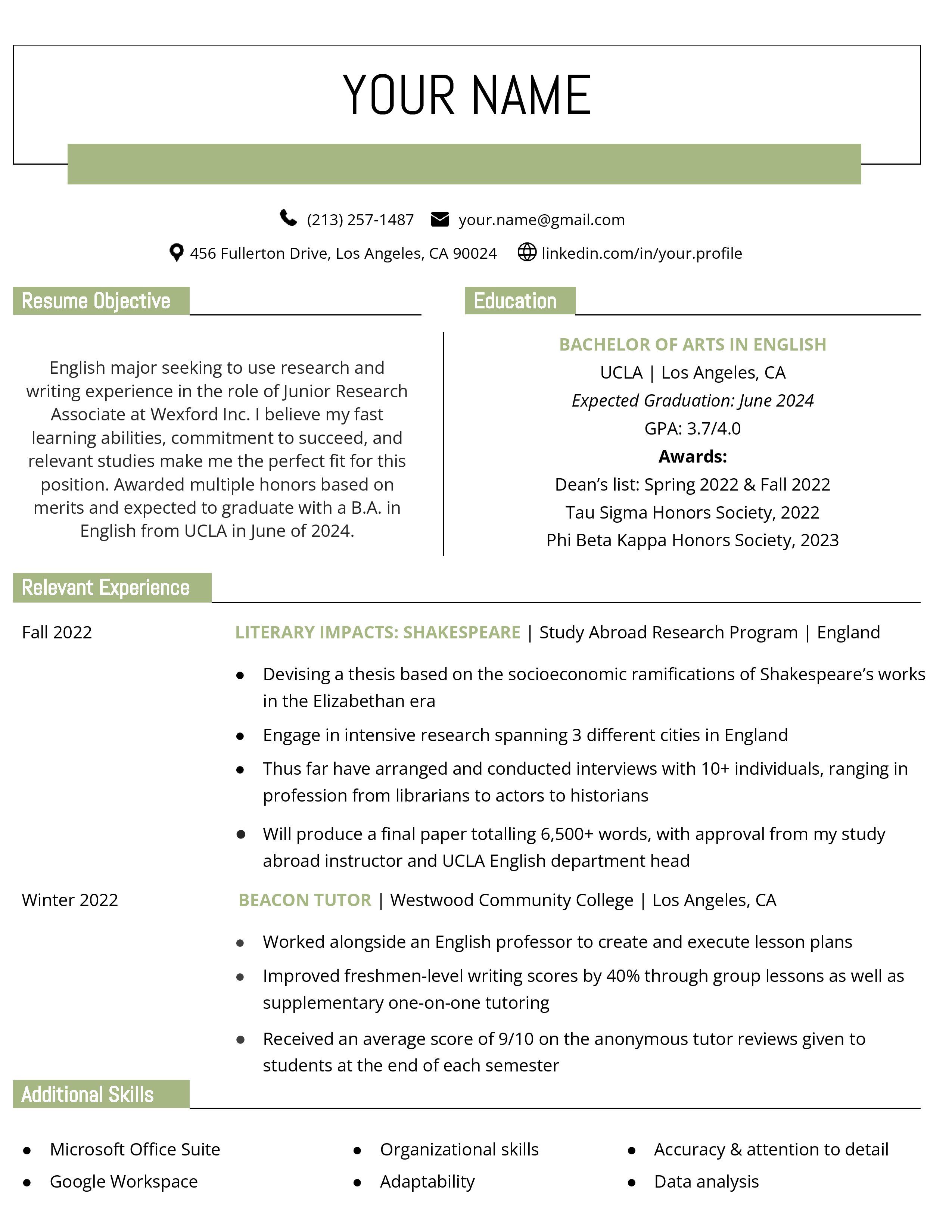 Collage freshman resume teamplate 1_1.jpg